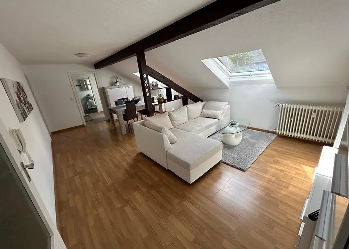 Stilvolle Wohnung Im Stadtzentrum